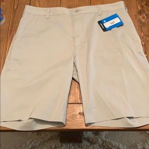 Columbia Golf - Omni-Wick Golf Shorts